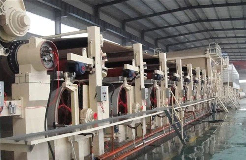 Mesin Pembuat Kertas Spool